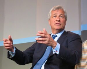 JPMorgan Chase Executives Engage in Stock Sales
